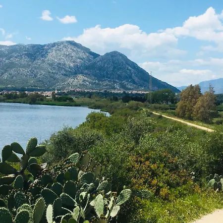 Vakantiehuis Cedrino